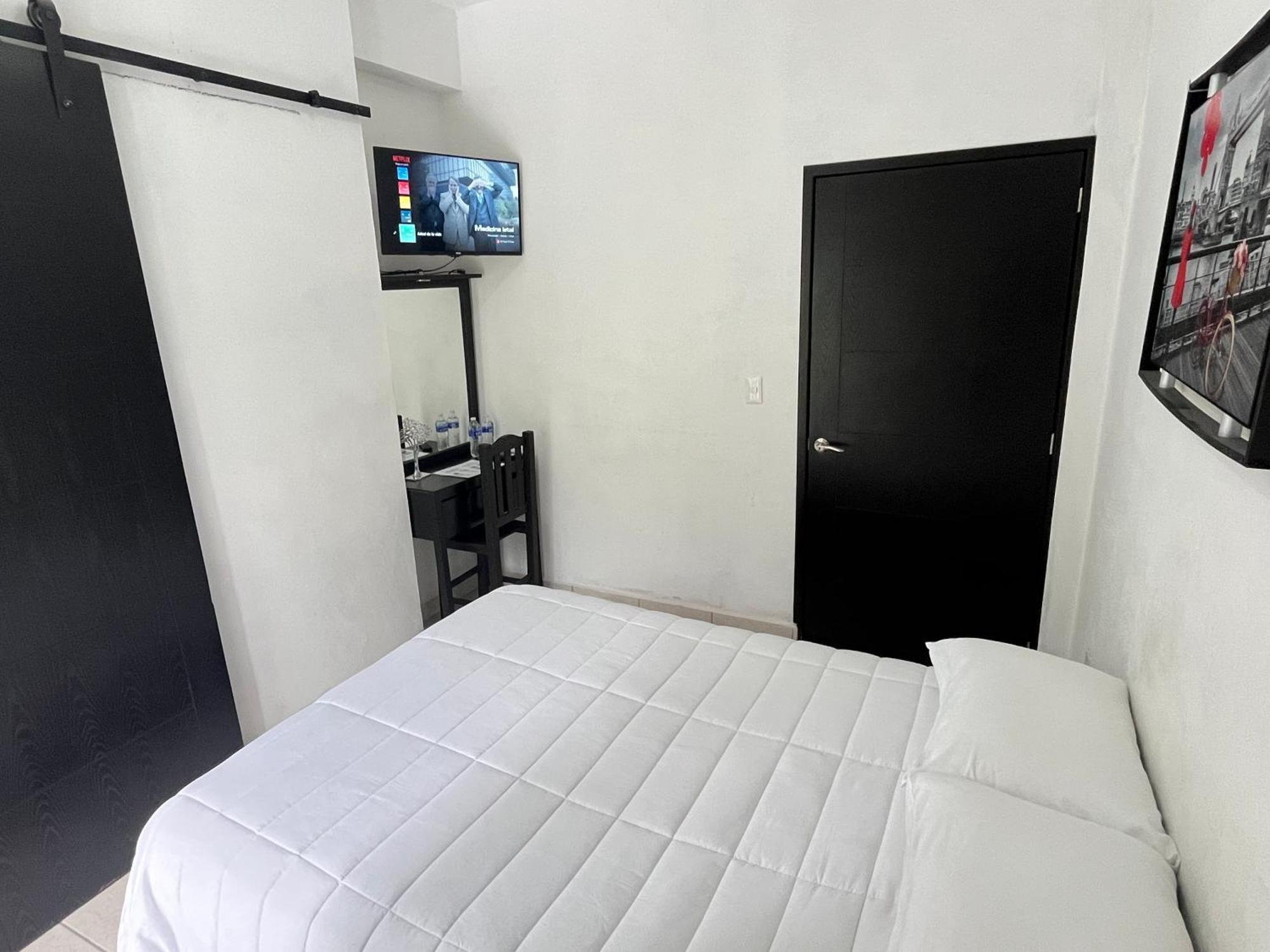 Hotel Boutique Arbol De La Vida Таско де Аларкон Екстериор снимка